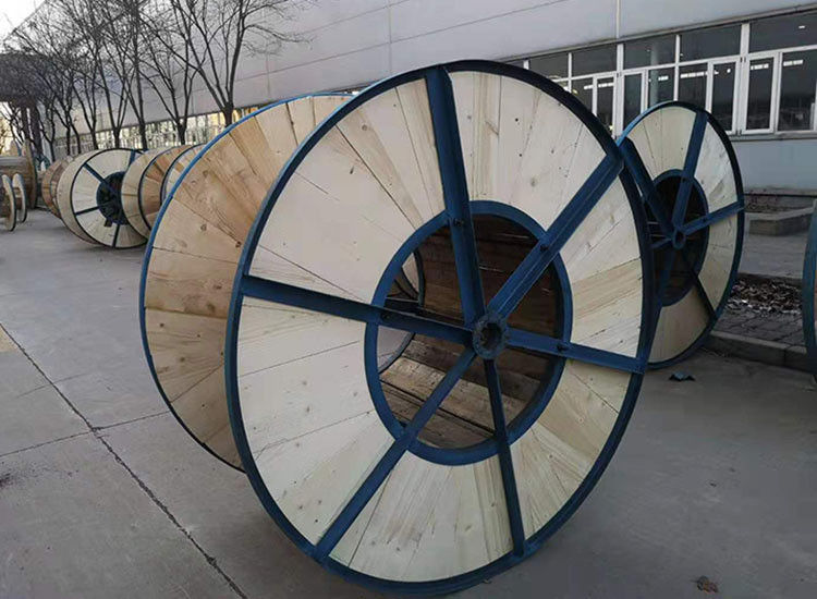 HF Giant Cable Cable Cable Cable Cable Cable Cable Cable Cable Cable