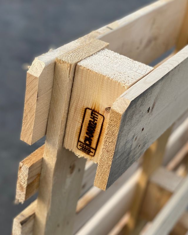 Đồ cối xử lý nhiệt hạng nặng kinh tế 4 cách nhập Pallet củng cố kho bền